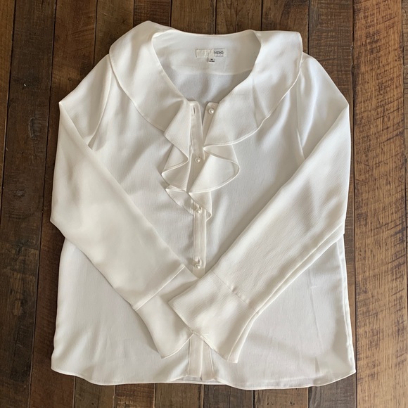 White ruffled front blouse with pearl buttons - Picture 7 of 11
